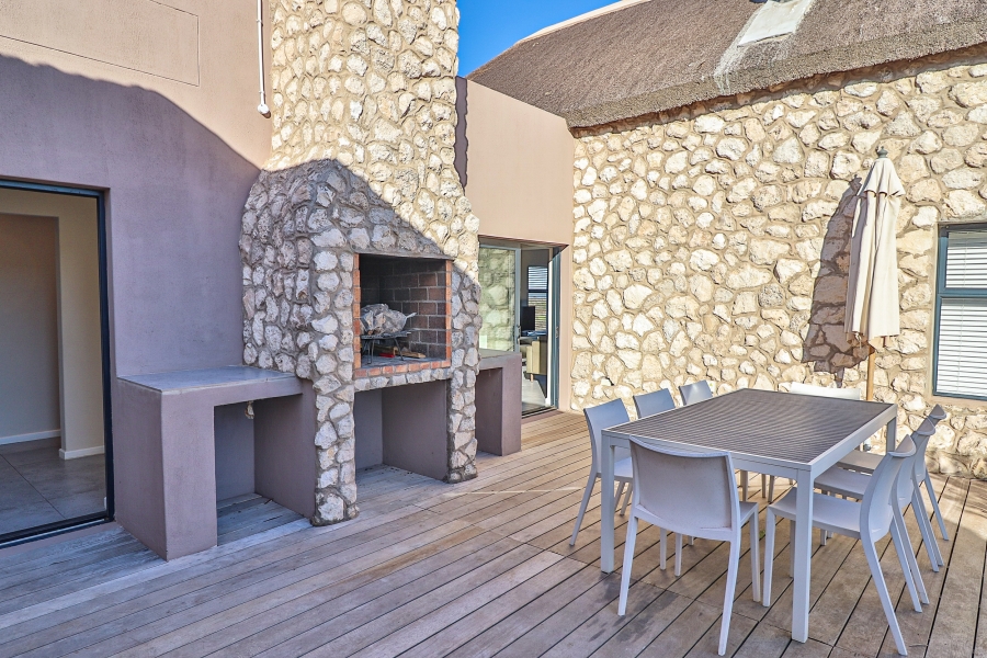 3 Bedroom Property for Sale in Shark Bay Estate Western Cape